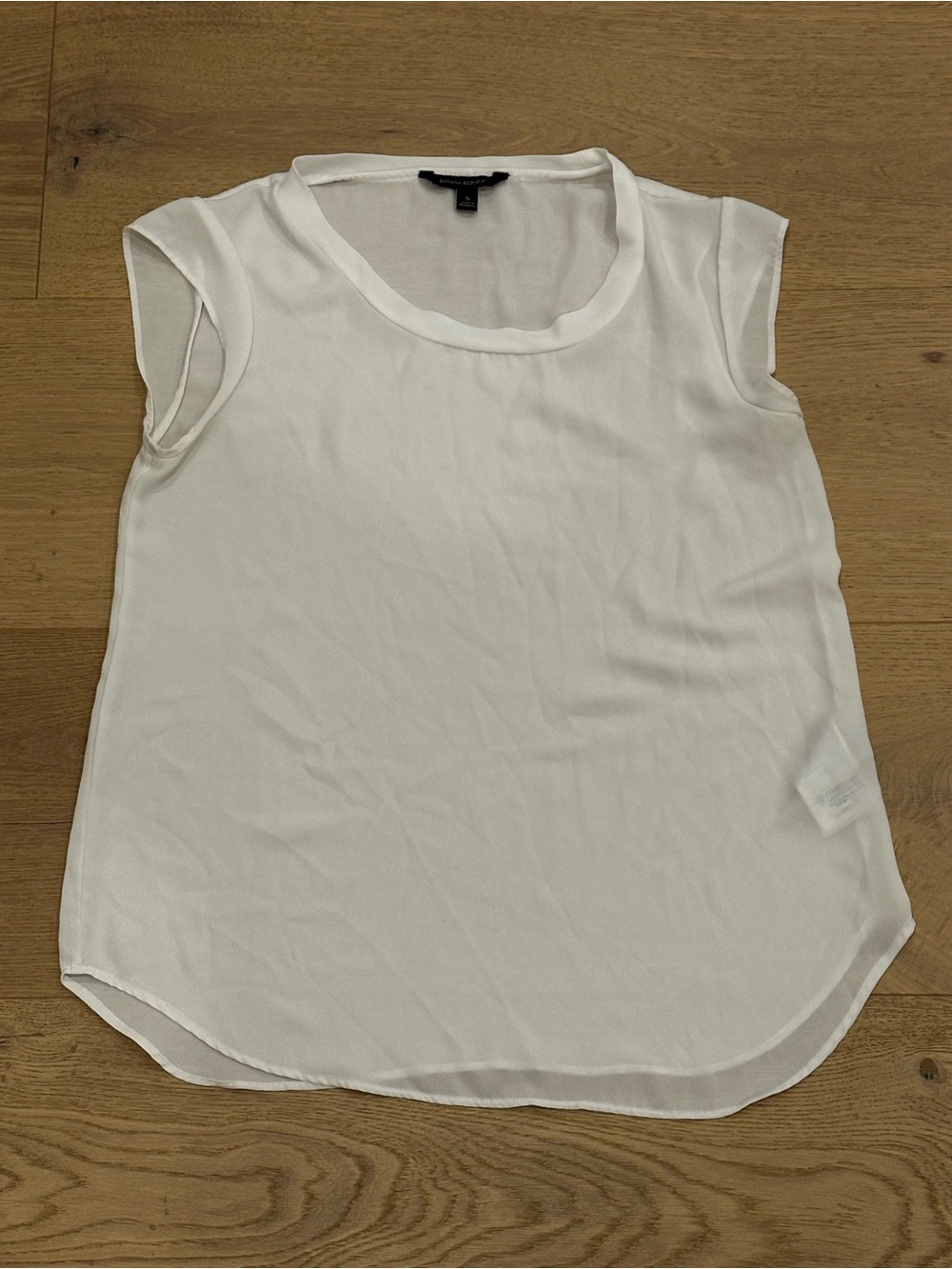 Banana Republic White Cap Sleeve Scoop Neck Top